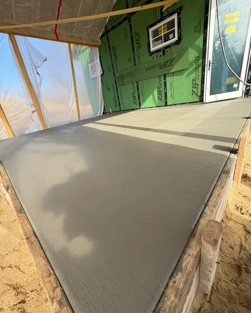 Innovative concrete foundation in floor